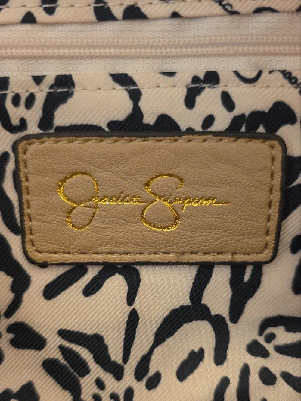 Jessica Simpson Neutral Tan Womens Shoulder Bag - Stylish Everyday Tote